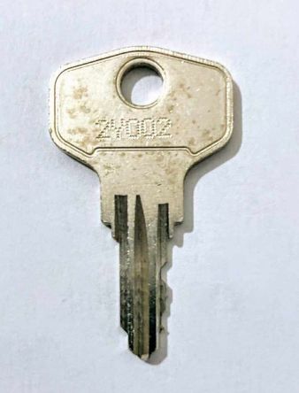 Replacement L&F Lowe & Fletcher 2Y002 Combination Lock Reset Key
For L&F, Euro Locks, KI Furniture, Global, Teknion  Combination Locks